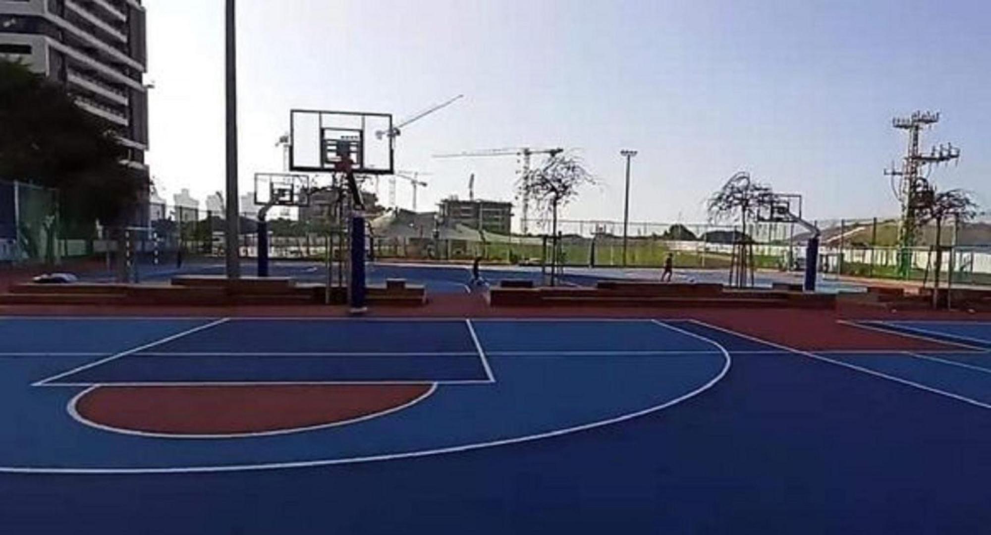 巴特亚姆דירת 5 חדרים מול הים公寓 外观 照片