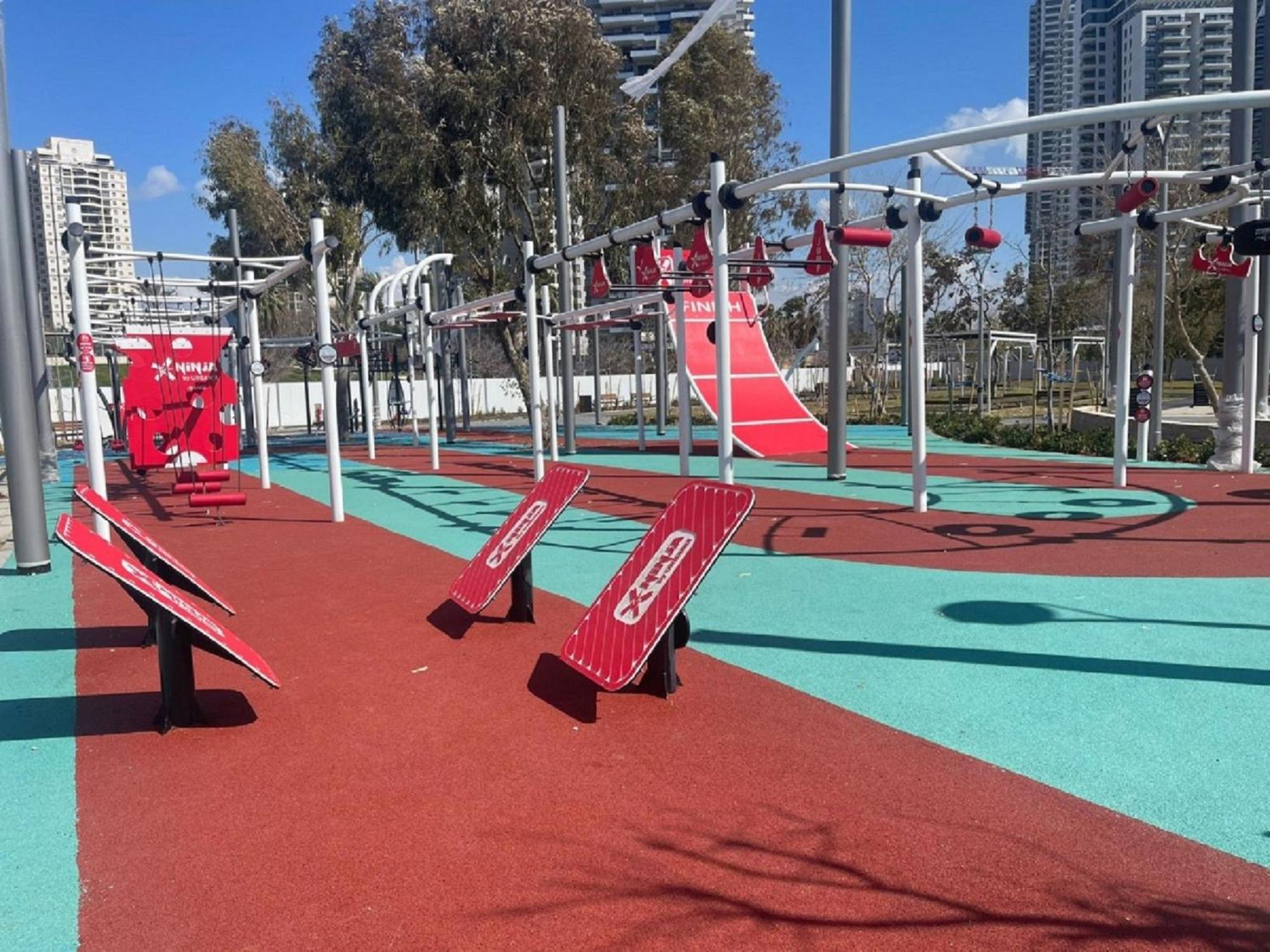 巴特亚姆דירת 5 חדרים מול הים公寓 外观 照片